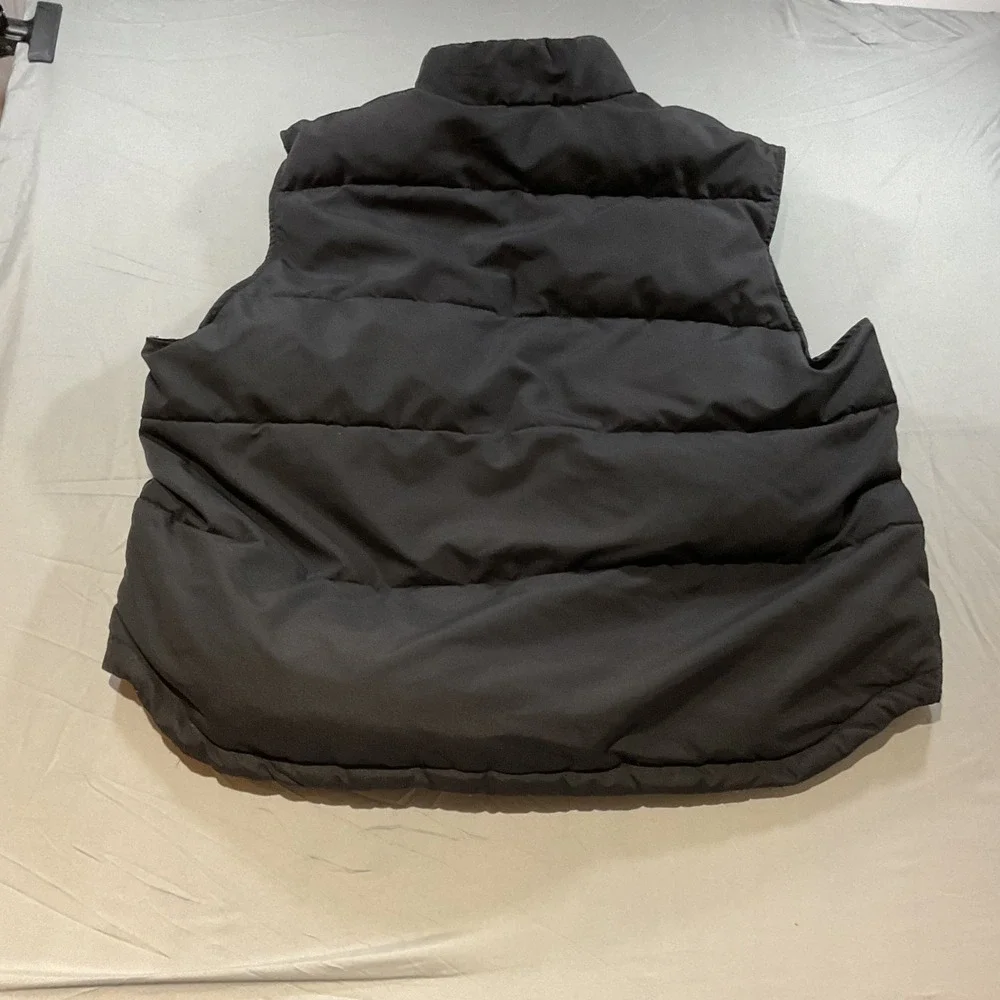 St. John's Bay Men's Puffer Vest 4XL Black Full Zip Insulated Winter Outdoor